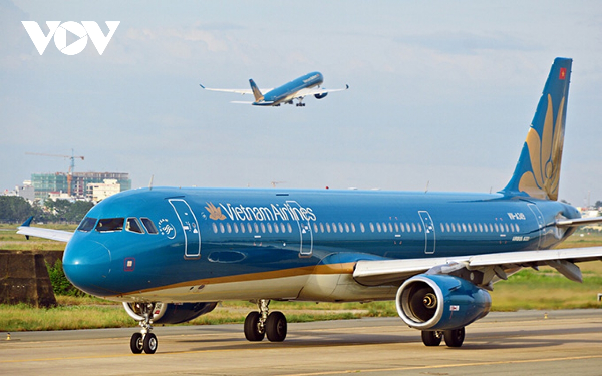 Repatriation flight by Vietnam Airlines brings home 360 citizens from US
